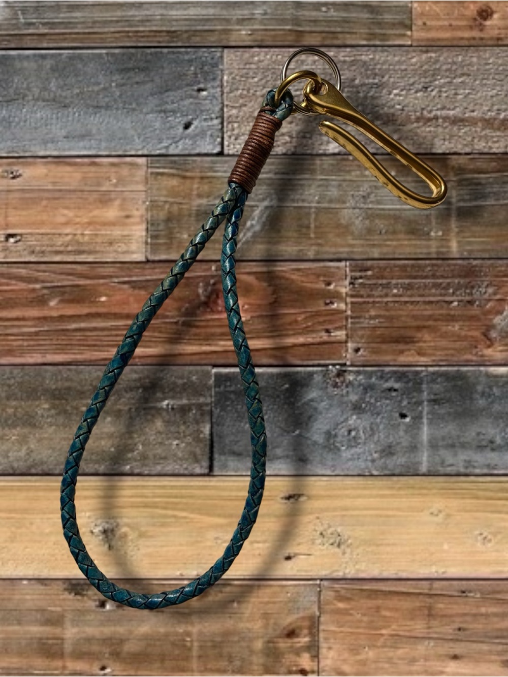 🔥🔥HAND CRAFTED INDIGO DYED LEATHER/ BRASS KEYCHAIN #4🔥🔥